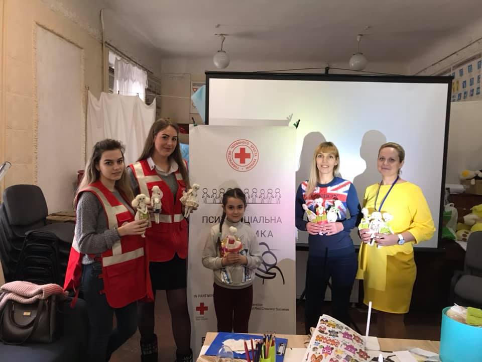 Фото зі сторінки Товариства Червоного Хреста України у Фейсбуці
